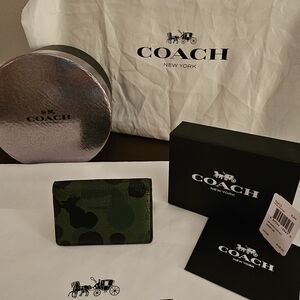 Coach Military Wild Beast Camo Card Wallet (model 75213)
